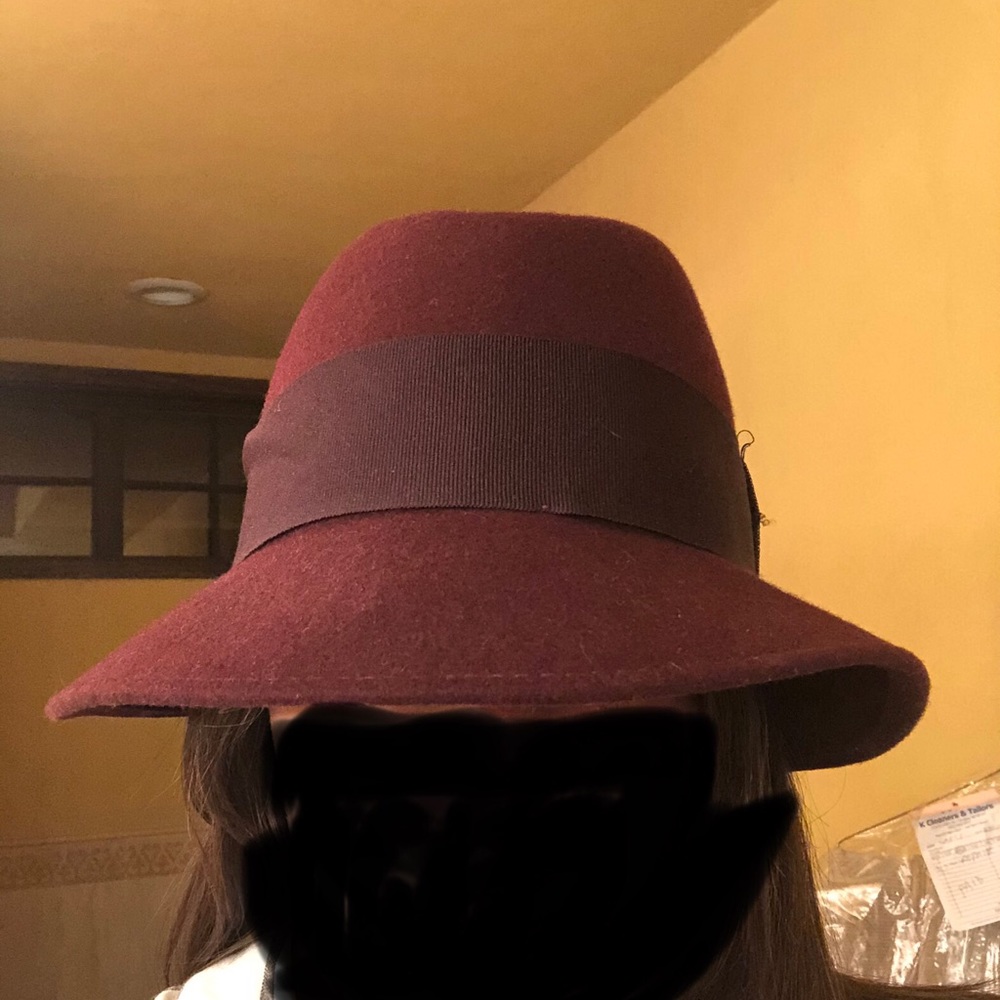 Wool Hat - Picture 3 of 7